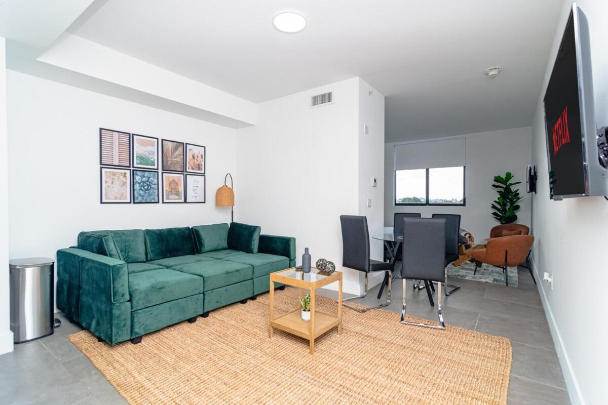 Urban Oasis In Close To Bayside And Brickell With Free Parking