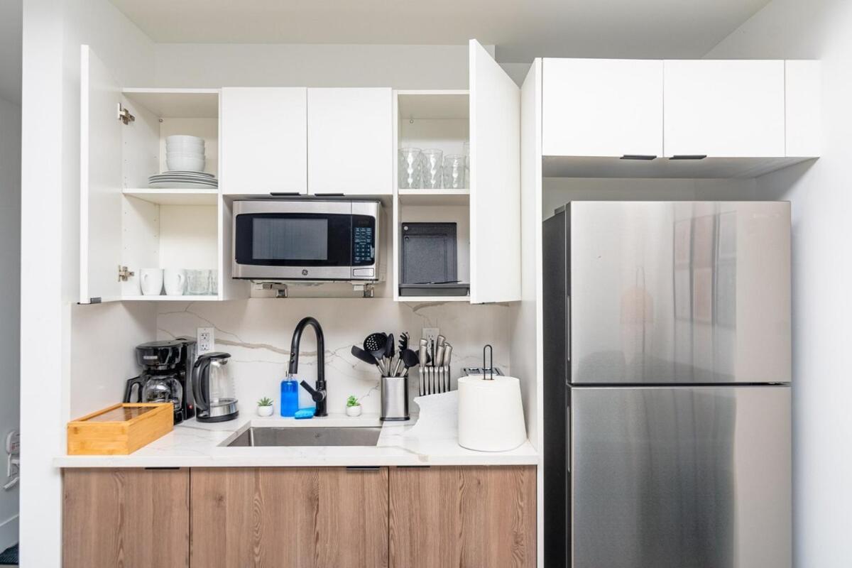 Urban Oasis In Close To Bayside And Brickell With Free Parking Apartment *